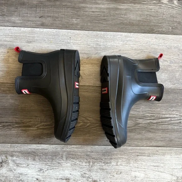 HUNTER Tabitha Slip On Booties size 8M - Picture 4 of 7